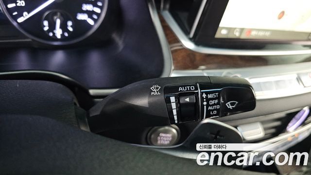 Kia K9 3.8 GDI AWD PlatinumⅡ 2019 — фото 34