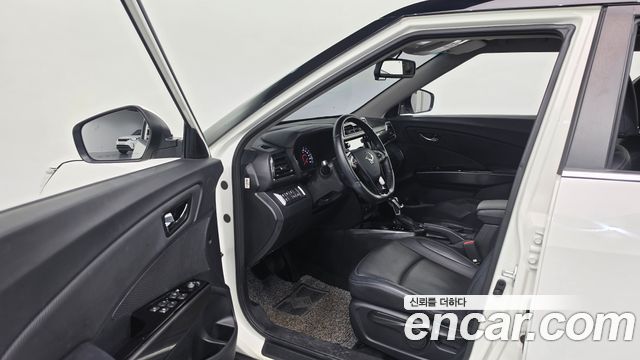 KG Mobility (SsangYong) Very New Tivoli Gasoline 1.5 2WD V3 2020 — фото 10