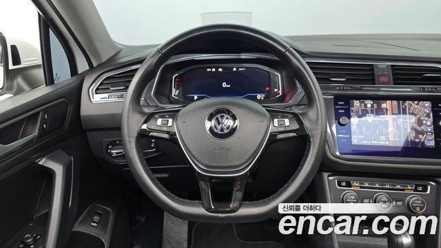 Volkswagen Tiguan Allspace 2.0 TDI Prestige 2020 — фото 13
