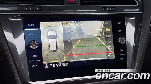Volkswagen Tiguan Allspace 2.0 TDI Prestige 2020 — фото 15