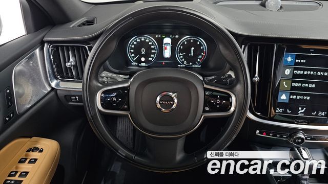 Volvo V60 Cross Country (II) T5 Pro AWD 2020 — фото 13