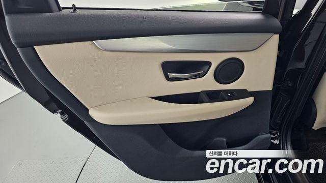 BMW 2 Series Active Tourer (F45) Joy 2020 — фото 31