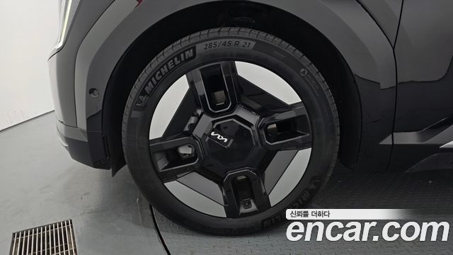 Kia EV9 Long Range 4WD Earth 2024 — фото 5