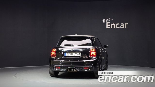 MINI Cooper S Kings Load Edition 2020 — фото 4
