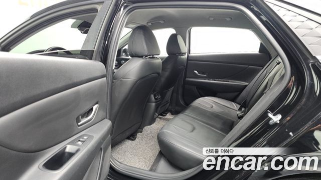 Hyundai Avante (CN7) 1.6 Inspiration 2024 — фото 12