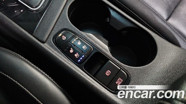 Kia Niro 1.6 HEV Noblesse Special 2020 — фото 33
