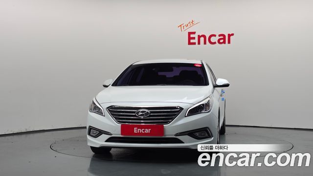 Hyundai Sonata (LF) 2.0 Smart 2015 — фото 3