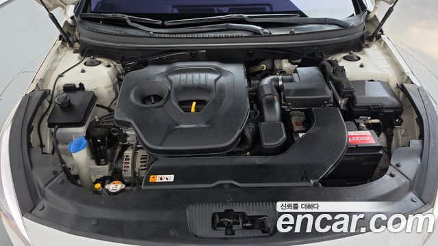 Hyundai Sonata (LF) 2.0 Smart 2015 — фото 6
