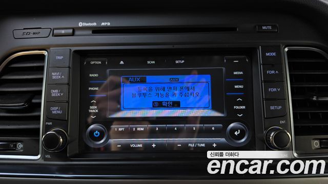 Hyundai Sonata (LF) 2.0 Smart 2015 — фото 12