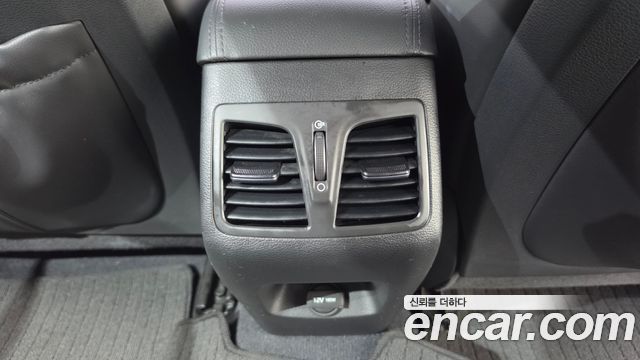 Hyundai Sonata (LF) 2.0 Smart 2015 — фото 31