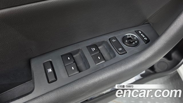 Hyundai Sonata (LF) 2.0 Smart 2015 — фото 34