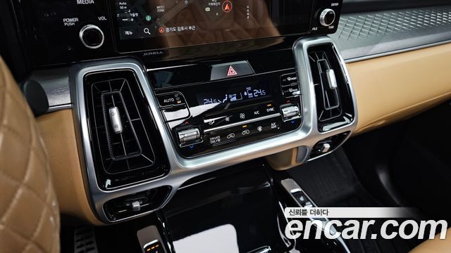 Kia Sorento (IV) HEV 1.6 4WD Signature 2021 — фото 17