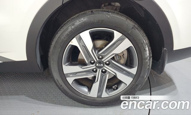 Kia Sorento (IV) HEV 1.6 4WD Signature 2021 — фото 21
