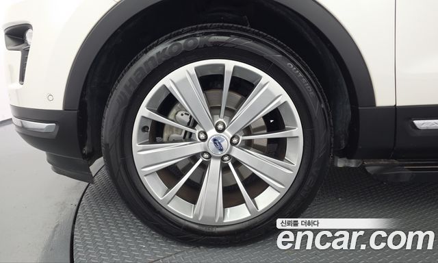 Ford Explorer 3.5 Limited 4WD 5th 2018 — фото 5