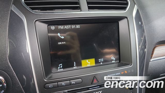 Ford Explorer 3.5 Limited 4WD 5th 2018 — фото 36