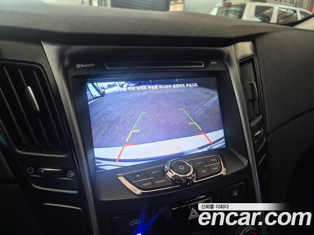 Hyundai Sonata The Brilliant LPI Smart 2013 — фото 15
