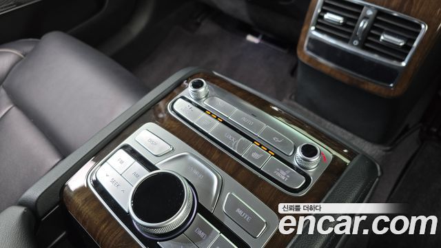 Kia K9 3.8 GDI AWD PlatinumⅠ 2020 — фото 15
