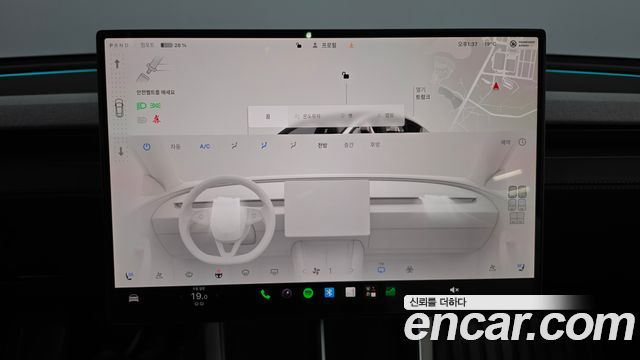 Tesla Model Y L Long Range AWD 2026 — фото 18