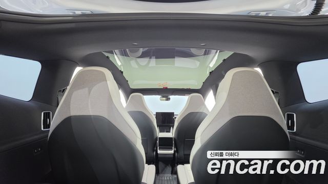 Tesla Model Y L Long Range AWD 2026 — фото 33