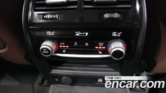 BMW 6 Series GT (G32) 620d xDrive Luxury 2023 — фото 19