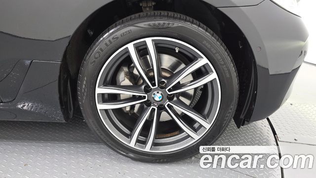 BMW 6 Series GT (G32) 620d xDrive Luxury 2023 — фото 21