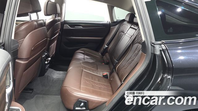 BMW 6 Series GT (G32) 620d xDrive Luxury 2023 — фото 26