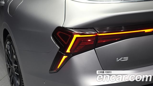 Kia K5 (III) 1.6 Turbo Noblesse 2024 — фото 23