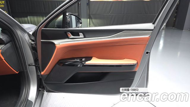 Kia K5 (III) 1.6 Turbo Noblesse 2024 — фото 24