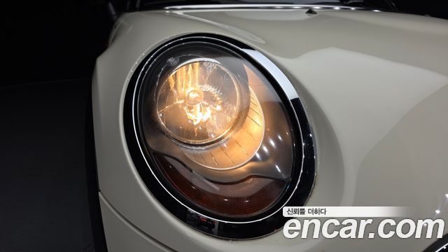 MINI Cooper 5Door Standard 3rd 2017 — фото 22