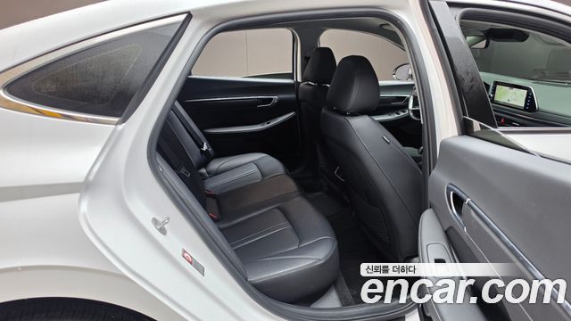 Hyundai Sonata (DN8) 2.0 Premium Plus 2023 — фото 11