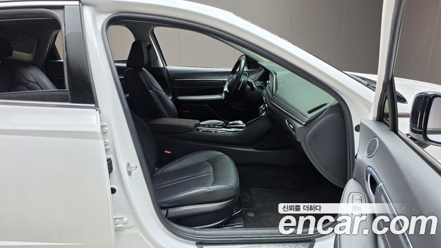 Hyundai Sonata (DN8) 2.0 Premium Plus 2023 — фото 26