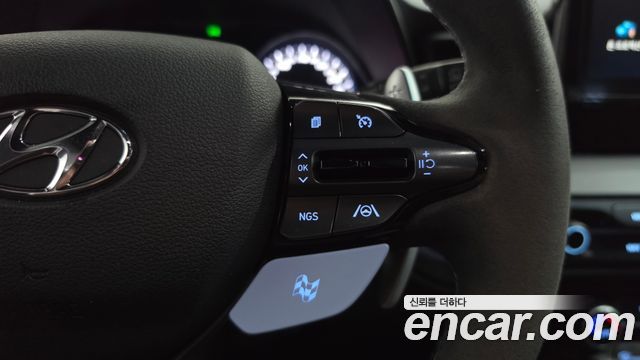 Hyundai Veloster (JS) 2.0 N 2021 — фото 16