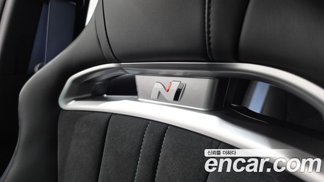 Hyundai Veloster (JS) 2.0 N 2021 — фото 34