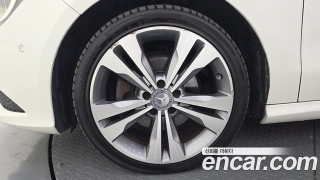 Mercedes-Benz CLA-Class (C117) CLA200 d 2016 — фото 5