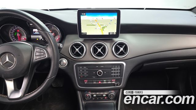 Mercedes-Benz CLA-Class (C117) CLA200 d 2016 — фото 14