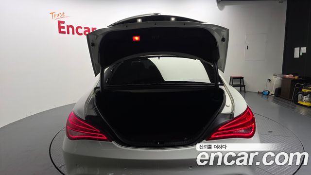 Mercedes-Benz CLA-Class (C117) CLA200 d 2016 — фото 20