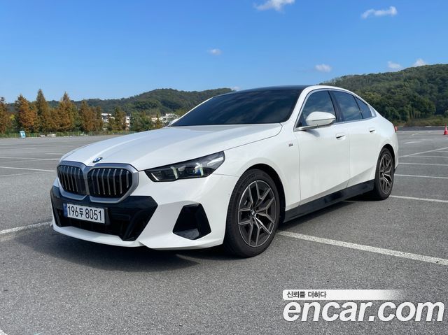 BMW 5 Series (G60) 520i M Sport