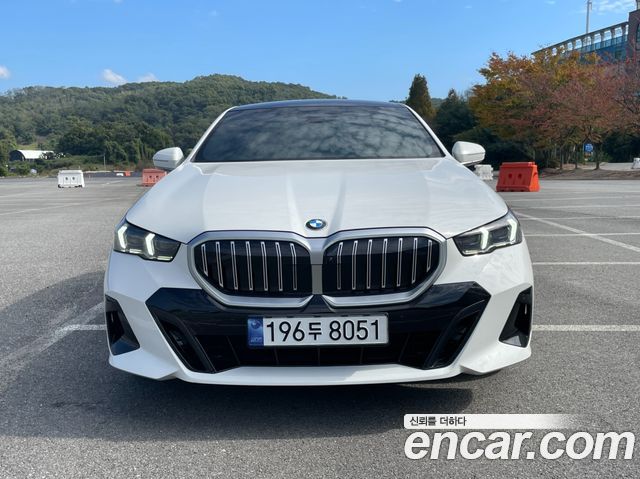 BMW 5 Series (G60) 520i M Sport 2024 — фото 2