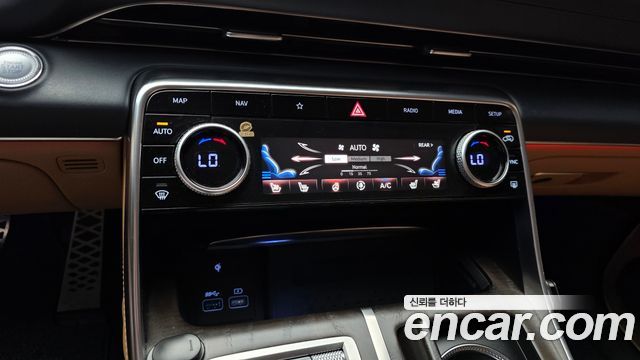 Genesis GV80 2.5T Gasoline 2WD 2020 — фото 17