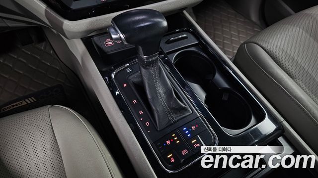 Kia Carnival 11-seater Prestige 2017 — фото 9