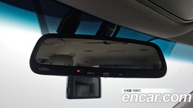Kia Carnival 11-seater Prestige 2017 — фото 27