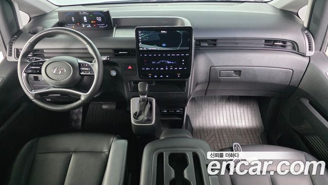 Hyundai Staria Tourer 11-Seater Modern 2022 — фото 7