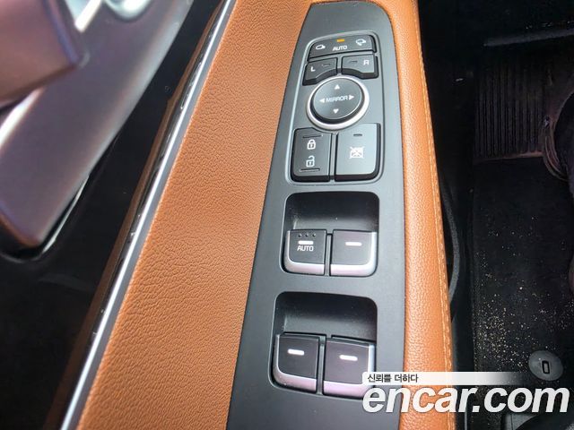 Kia Sorento Diesel 2.0 2WD Marster 2020 — фото 17