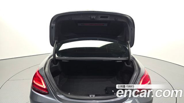 Mercedes-Benz C-Class (W205) C200 Avantgarde 2020 — фото 30