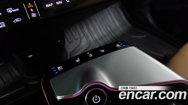 Kia EV6 Long Range 4WD Earth 2023 — фото 16