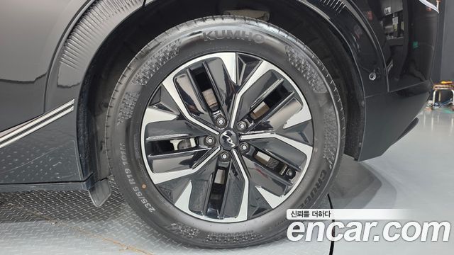 Kia EV6 Long Range 4WD Earth 2023 — фото 21