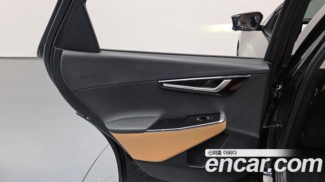 Kia EV6 Long Range 4WD Earth 2023 — фото 25