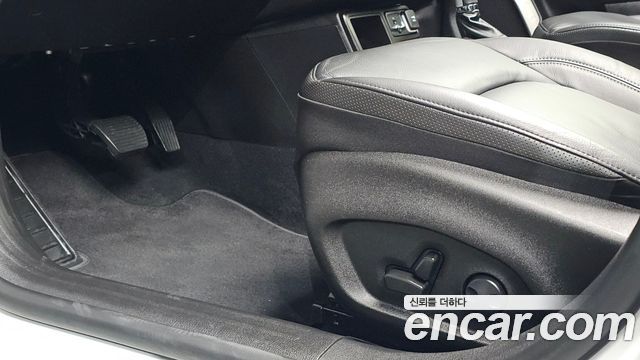 Jeep Renegade 1.3 Limited 2022 — фото 14