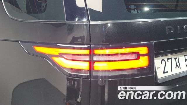 Land Rover Discovery 5 3.0 SD6 HSE 2018 — фото 23