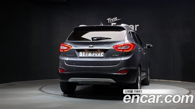 Hyundai Tucson ix Diesel(e-VGT) 2WD Smart special 2015 — фото 4